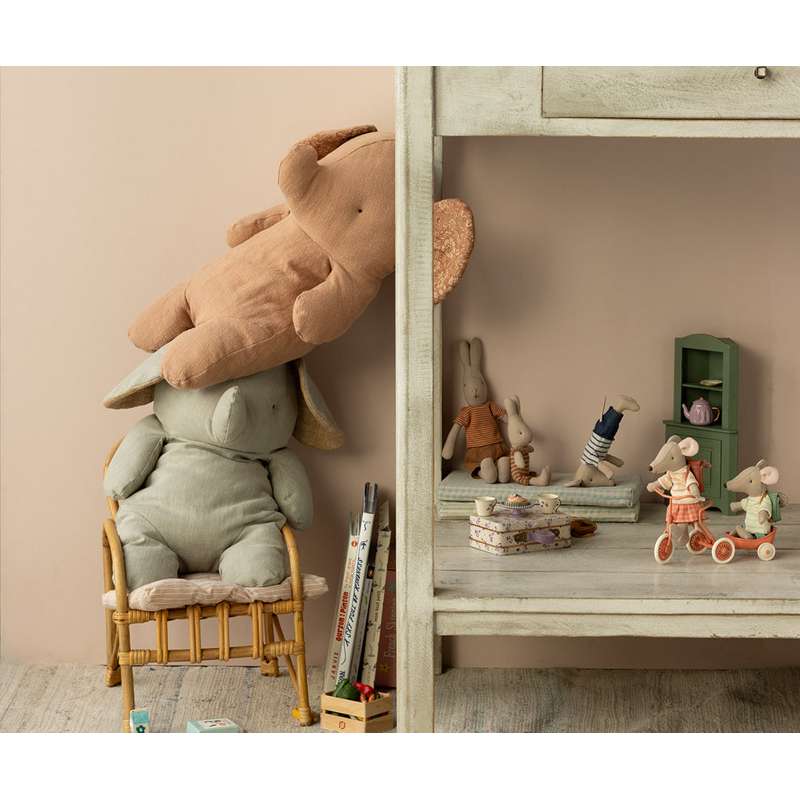 Maileg Safari Friends - Stor elefant - Grå