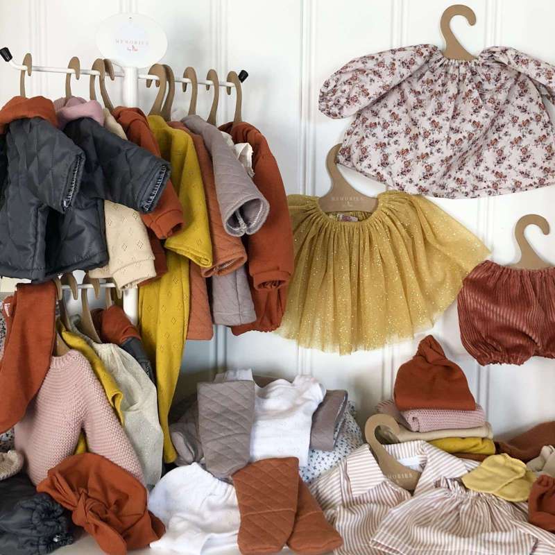 Memories by Así Dukketøj - 43-46 cm. - Quiltede Sokker - Rust