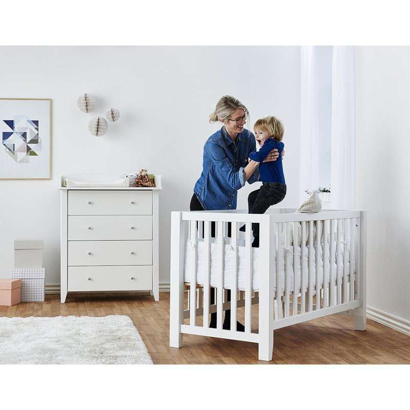 Hoppekids Quiltet Sengerand - 60x120 cm. - Hvid