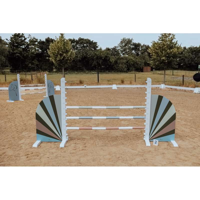 By Astrup Kæphest Sampak - Spring - Striber