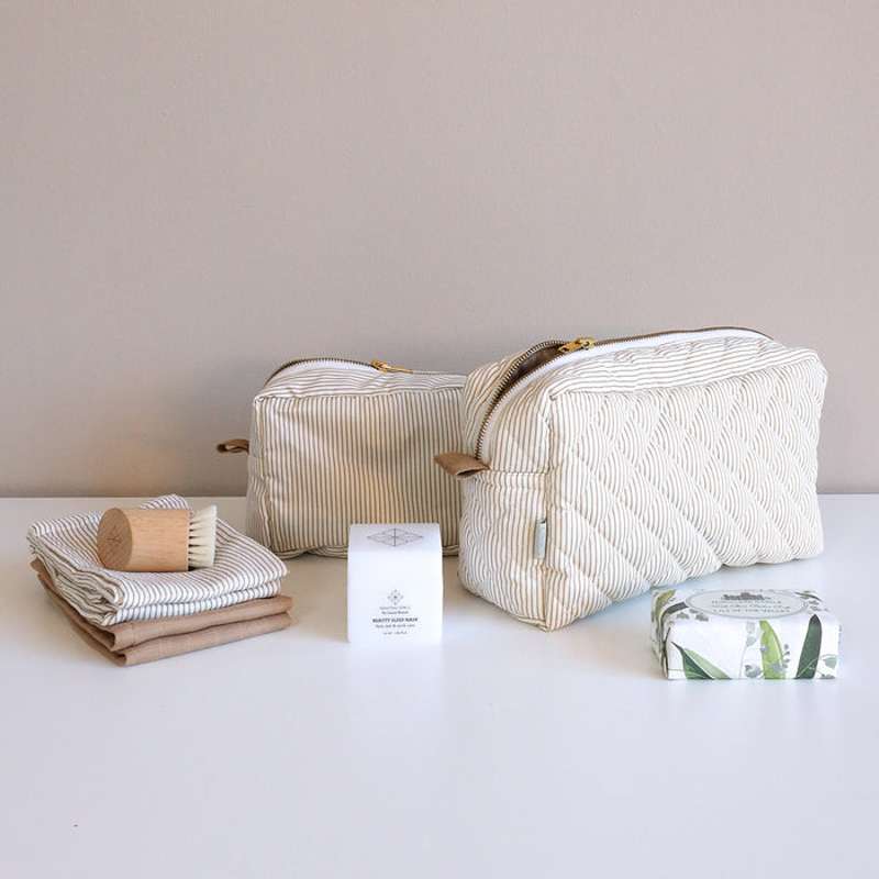 Cam Cam Copenhagen Toilettaske - OCS - Classic Stripes Camel