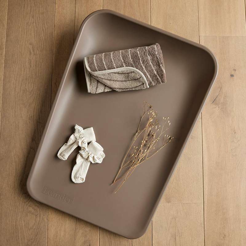 Leander Matty™ Puslepude inkl. Hoodie - Mocca