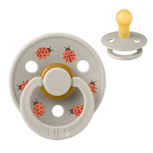 BIBS Rund Colour Sut - Str. 1 - Naturgummi - Studio - Ladybug - Sand