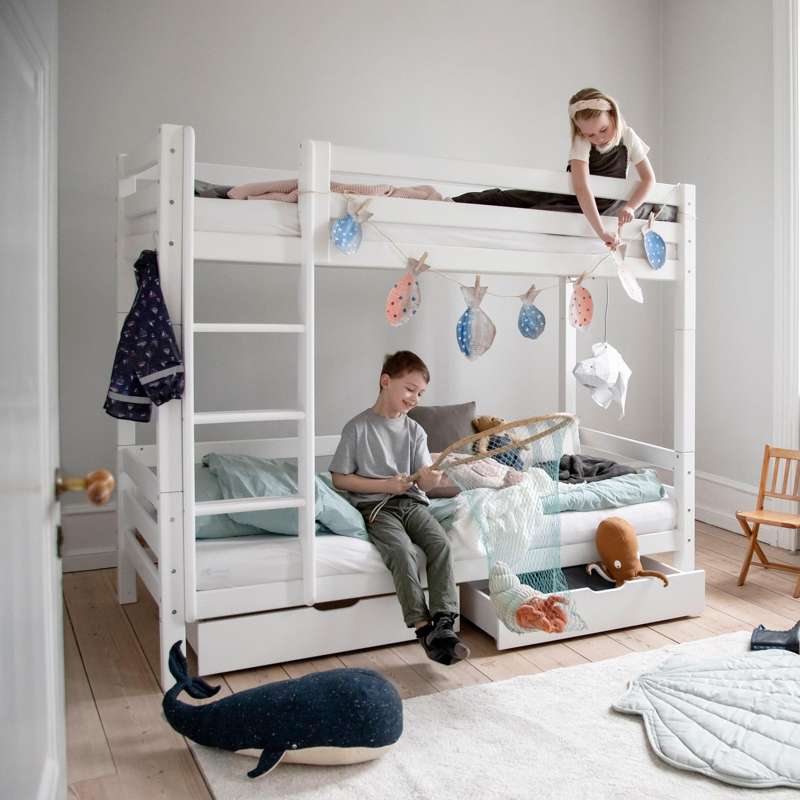 Hoppekids ECO Luxury - Høj Køjeseng - 177 cm. - Lige Stige - Flere Størrelser - Hvid