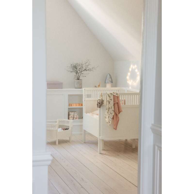 Sebra Sengen og Puslebordet m. Tilbehør - Classic White - Deluxe Bundle 3